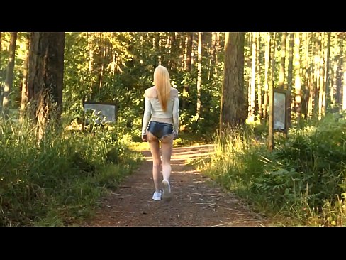 ❤️ Moaie frou beweecht stadich, net neaken video ️❌ Just porno by wy